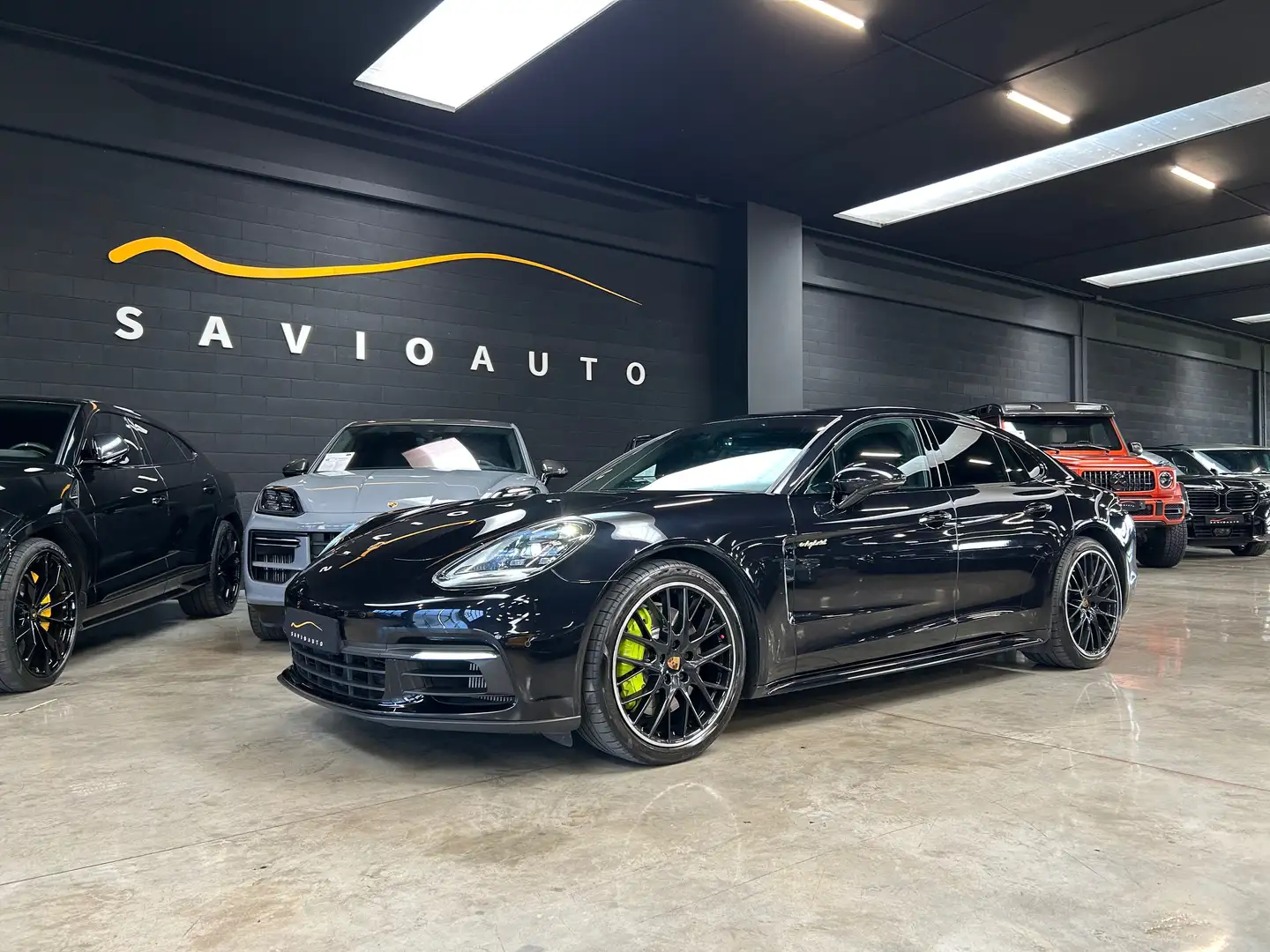 Porsche Panamera 4S E-HYBRID - 462cv - 4posti - Scarico e sosp pneu Černá - 1