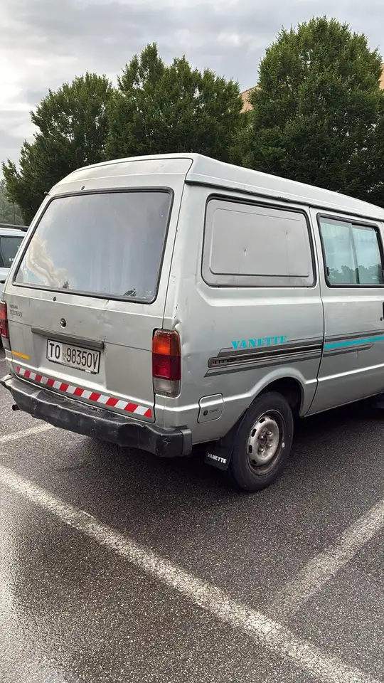 Nissan Vanette 2.0d Coach, foto 5
