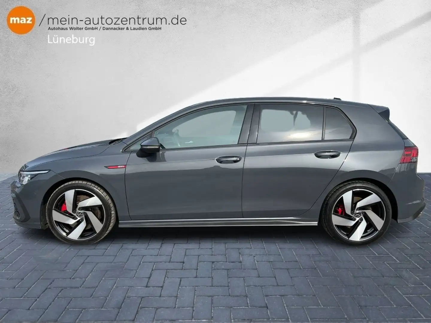 Volkswagen Golf GTI VIII 2.0 TSI Alu LEDPlus AHK Navi ACC Kam Grau - 2