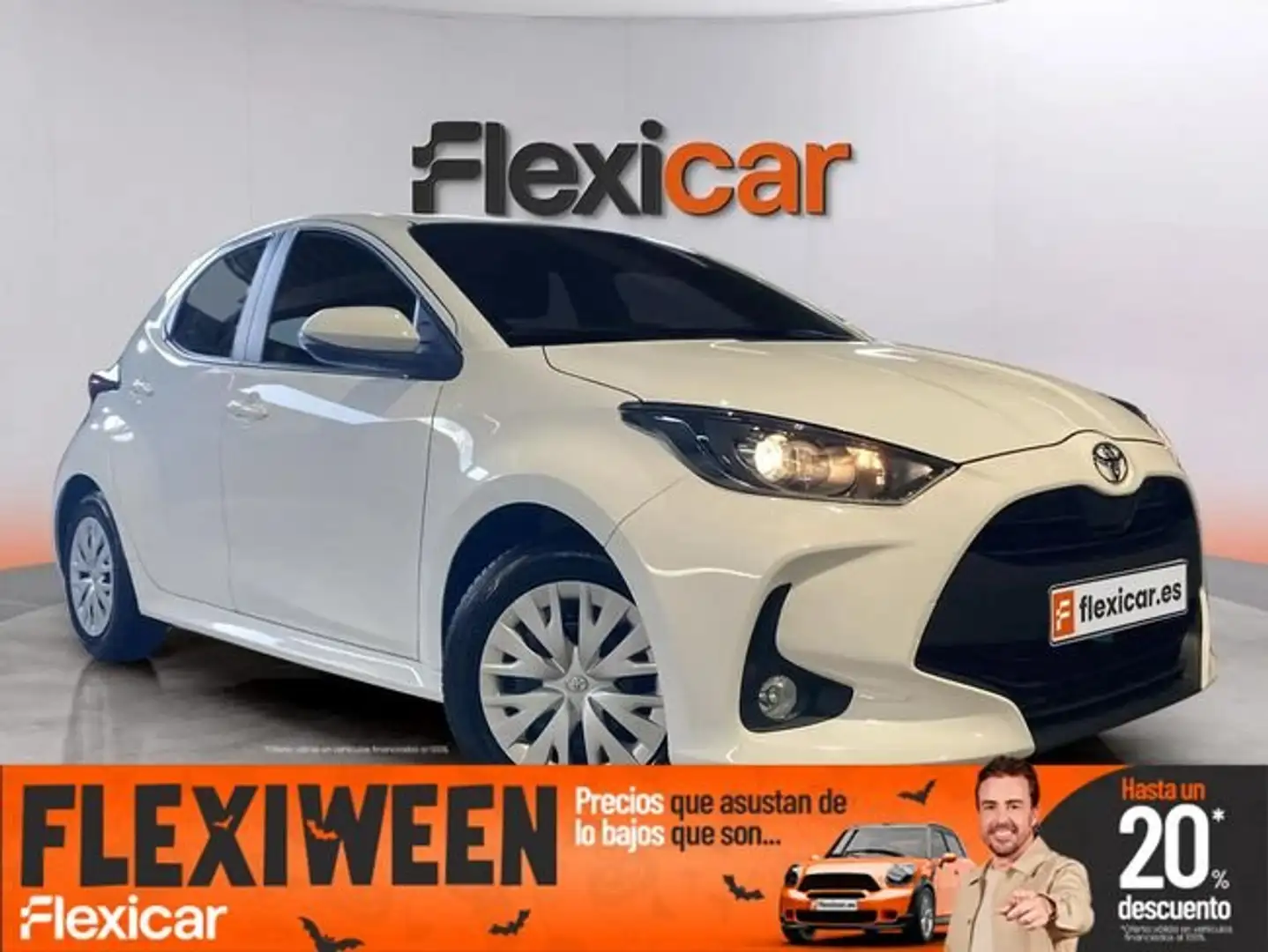 Toyota Yaris COMFORT 72CV - 5P (2023) Blanco - 1