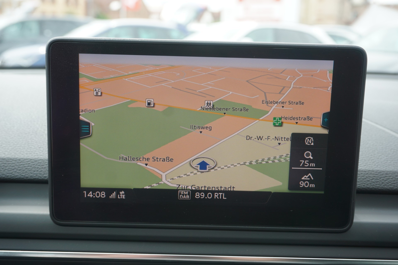 Audi A4 Avant 1.4 TFSI basis LED Tempomat Sitzheizung — photo 10
