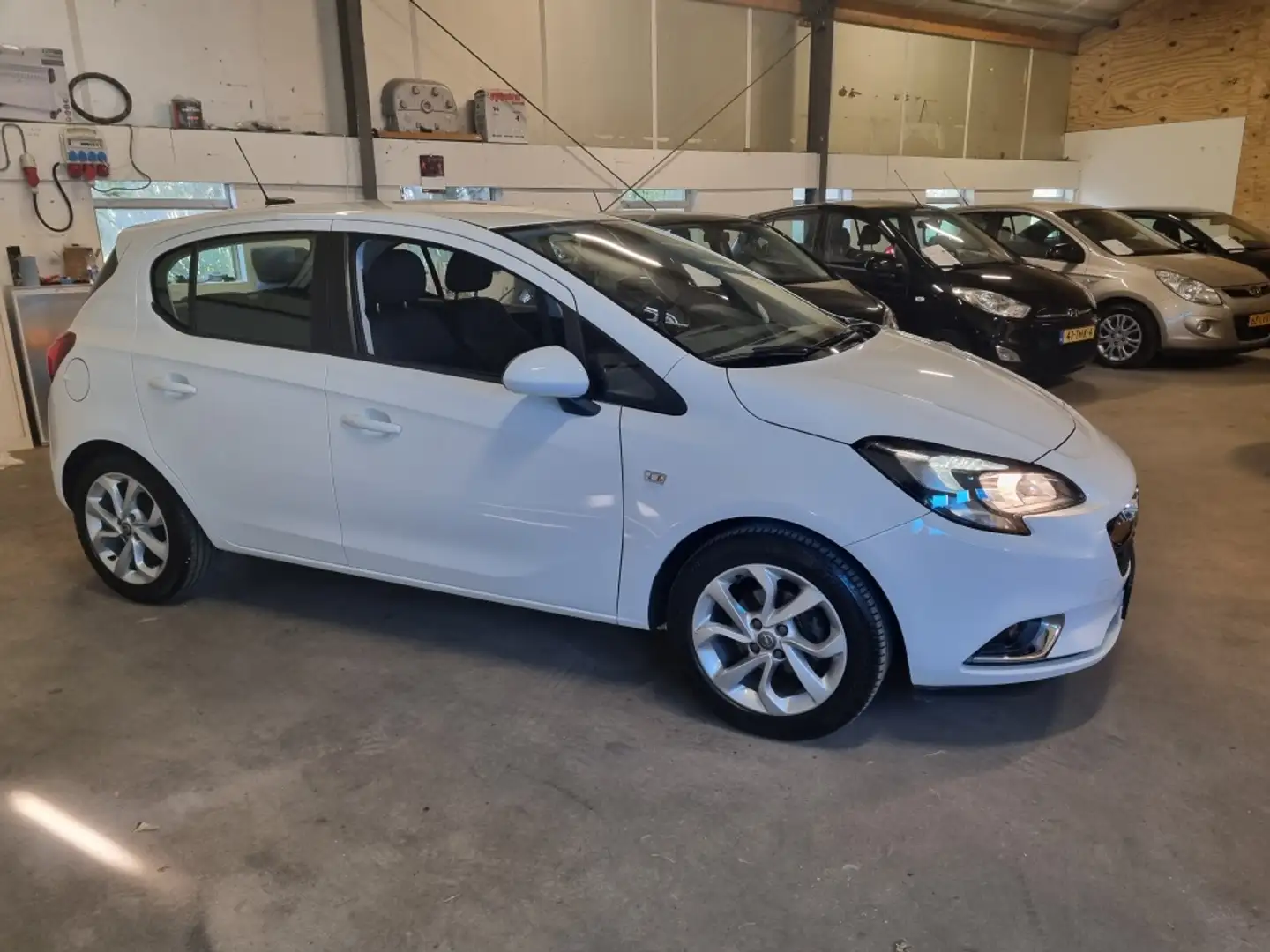 Opel Corsa 1.4 Online Edition Apple CarPl/Android Auto Pdc Ai Wit - 2