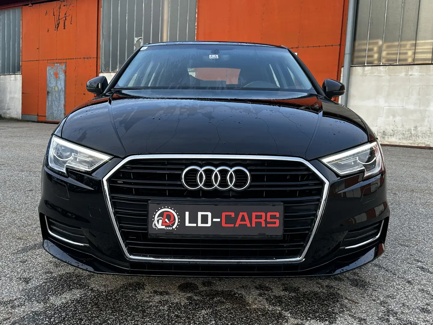 Audi A3 1,6 TDI Intense - 2