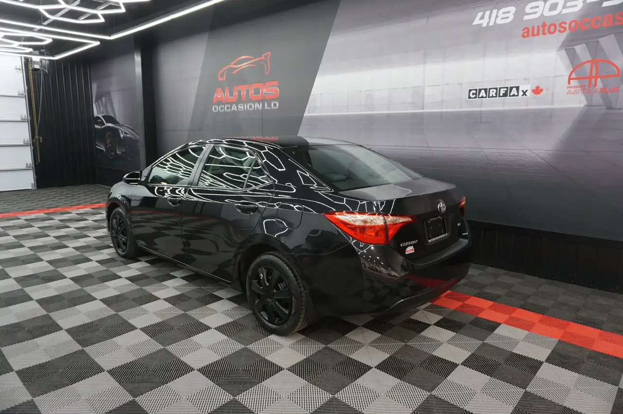 Toyota Corolla снимка Toyota Corolla