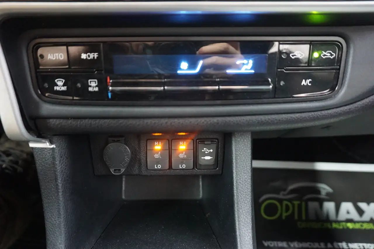 Toyota Corolla снимка Toyota Corolla