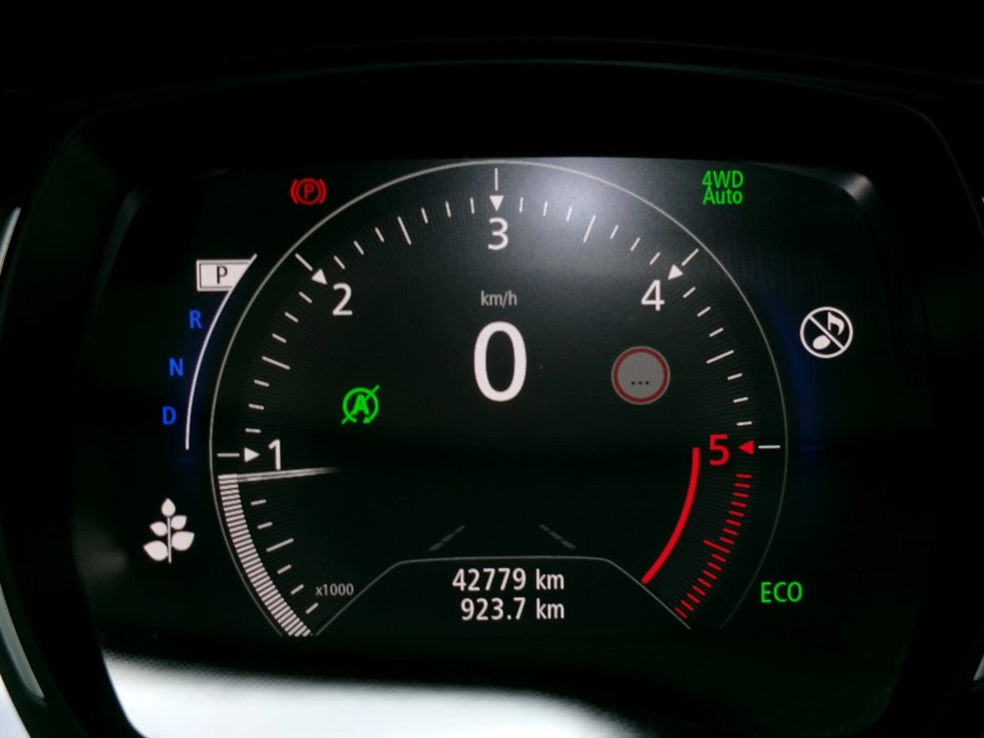 Renault Koleos Initiale Paris 4x4 AHK Automatik — photo 15