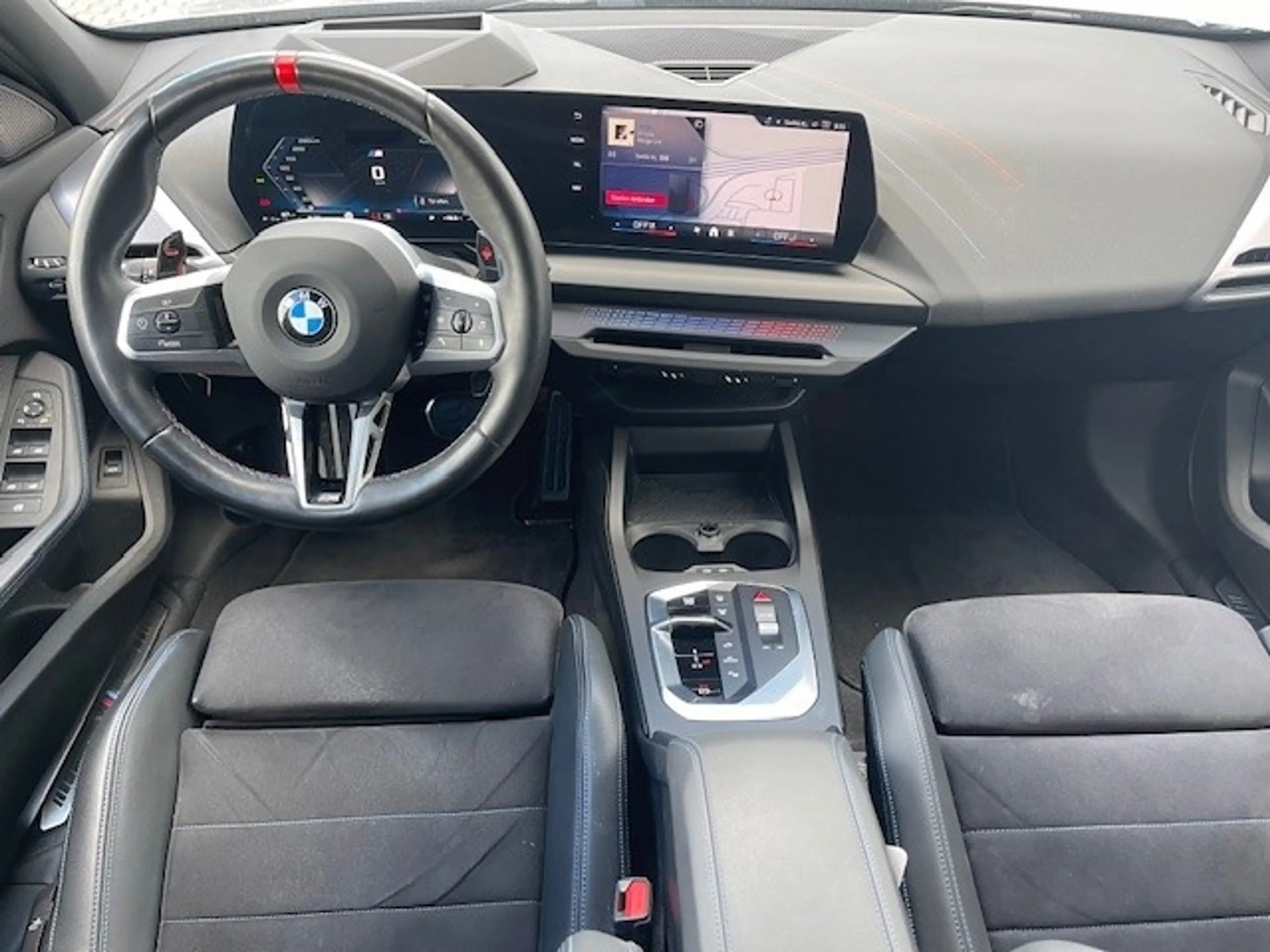 BMW 135 iA xDrive Limousine HUD AD Navi Digitales Cockpit — photo 9