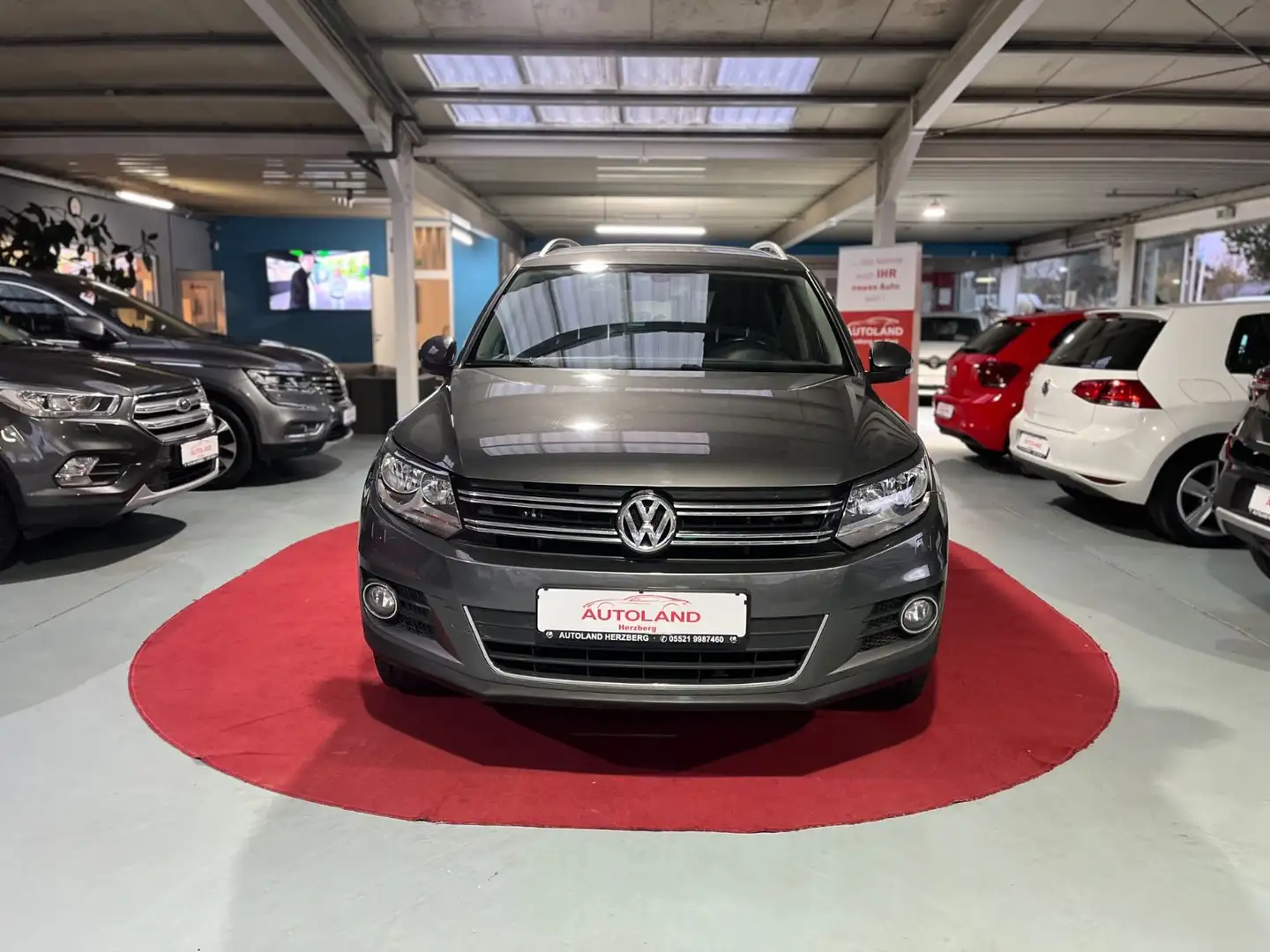 Volkswagen Tiguan Sport & Style TDI NAVI KAMERA TEMP Gris - 2