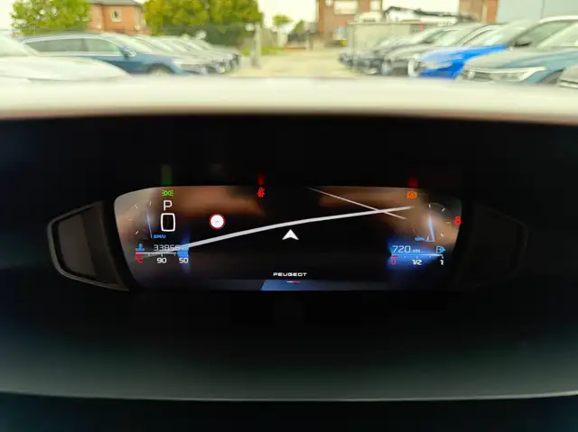 Peugeot 308 view 17