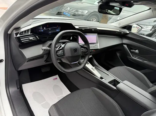 Peugeot 308 view 14