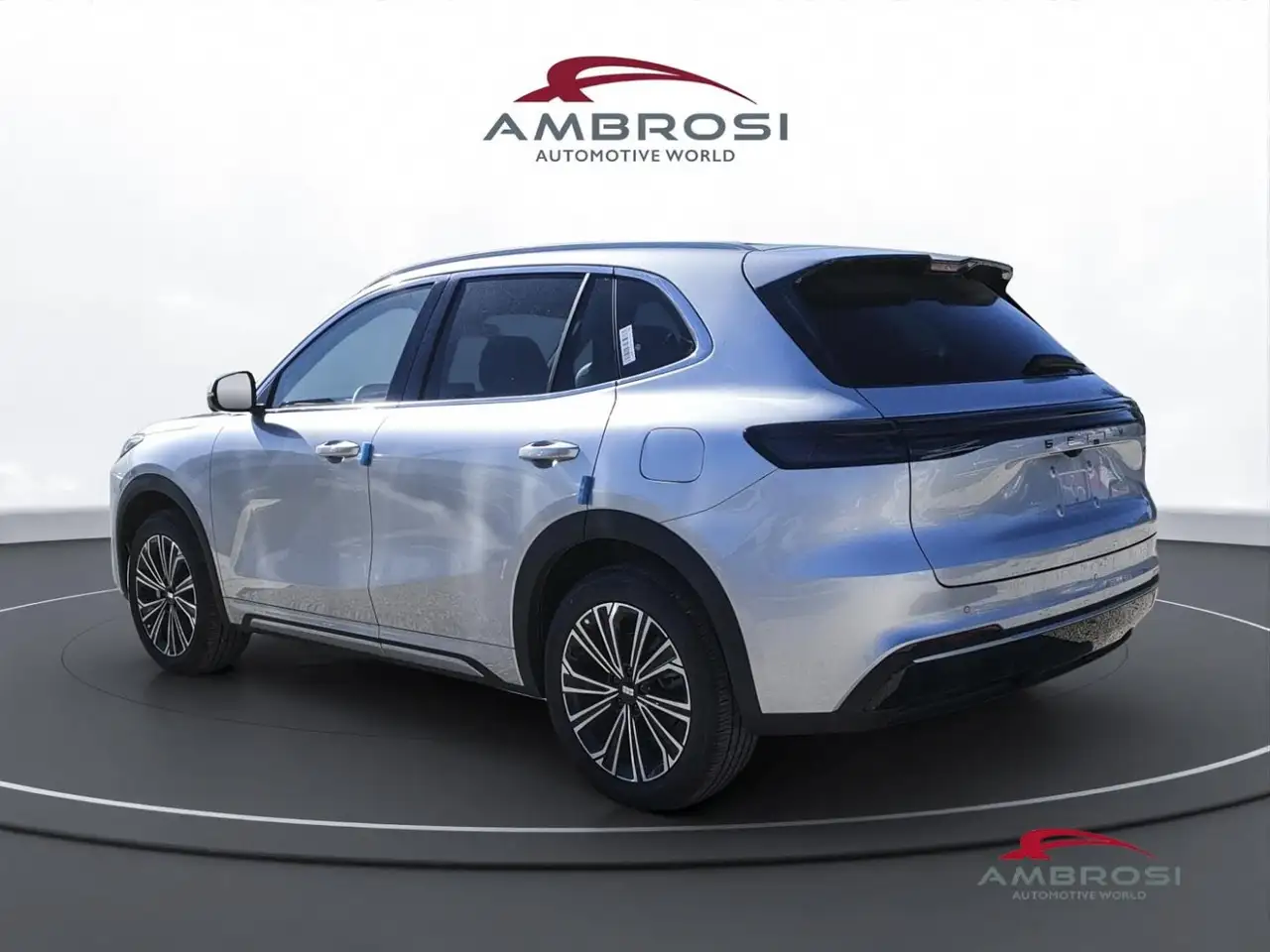 Geely Starray EM-i 2026