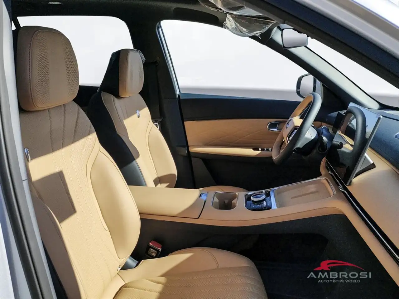 Geely Starray EM-i 2026 — фото 10