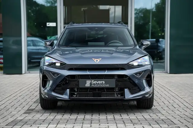 Cupra Formentor view 8