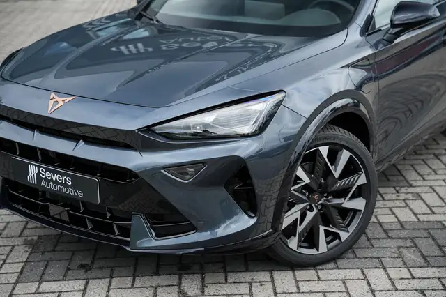 Cupra Formentor view 27