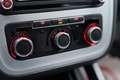 Volkswagen Scirocco 1.4 TSI 125pk | BLACK PACK | Navigatie | Airco Bílá - thumbnail 13