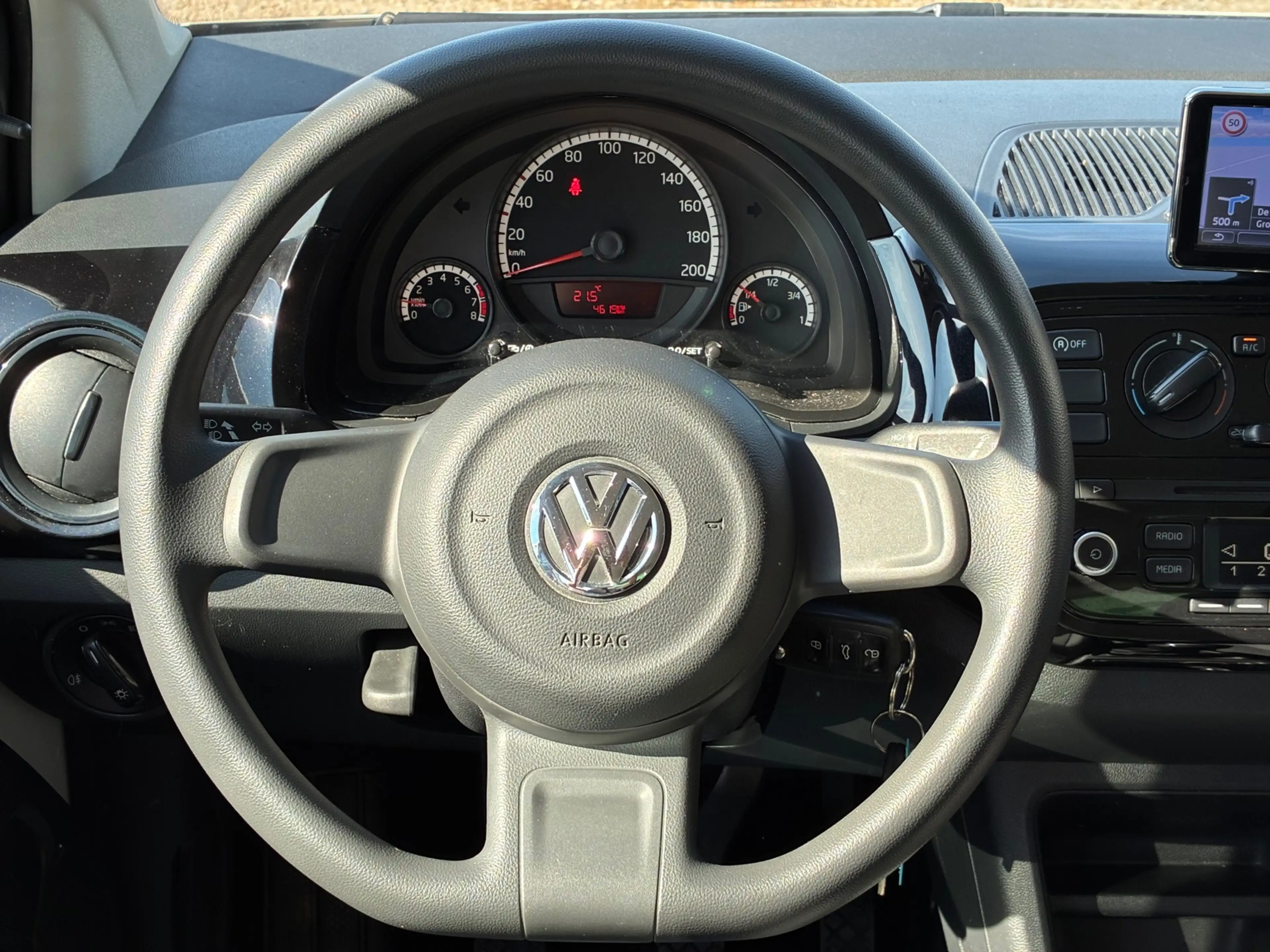 Volkswagen up! 1.0 move up! BlueMotion|2e Eigenaar|Navigatie|Airc — photo 2