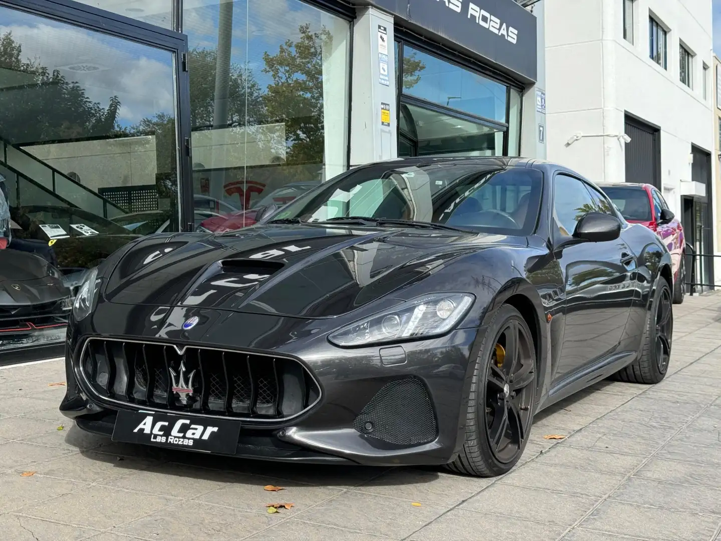 Maserati GranTurismo MC Stradale Aut. Negro - 2