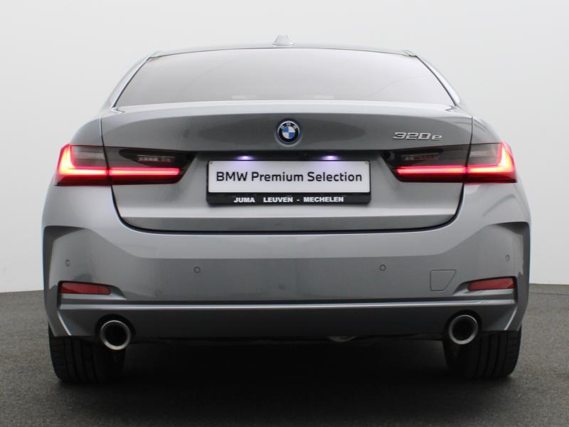 BMW 320 e Berline — photo 4