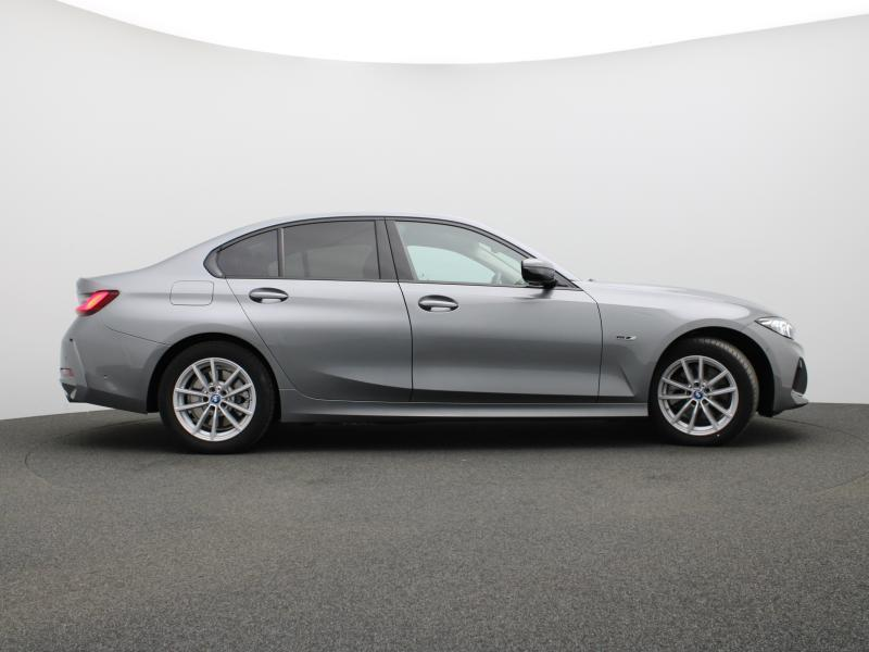 BMW 320 e Berline — photo 3