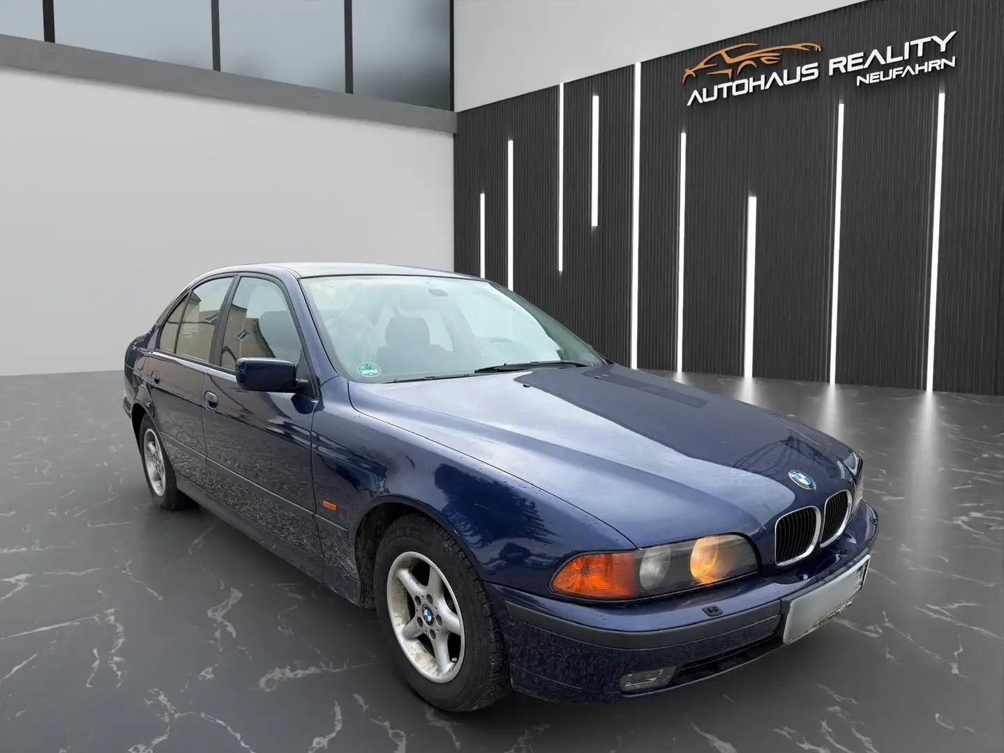 BMW 520 SITZHEIZUNG + AHK +KLIMAAUTOMATIK+ SERVO Blau - 1
