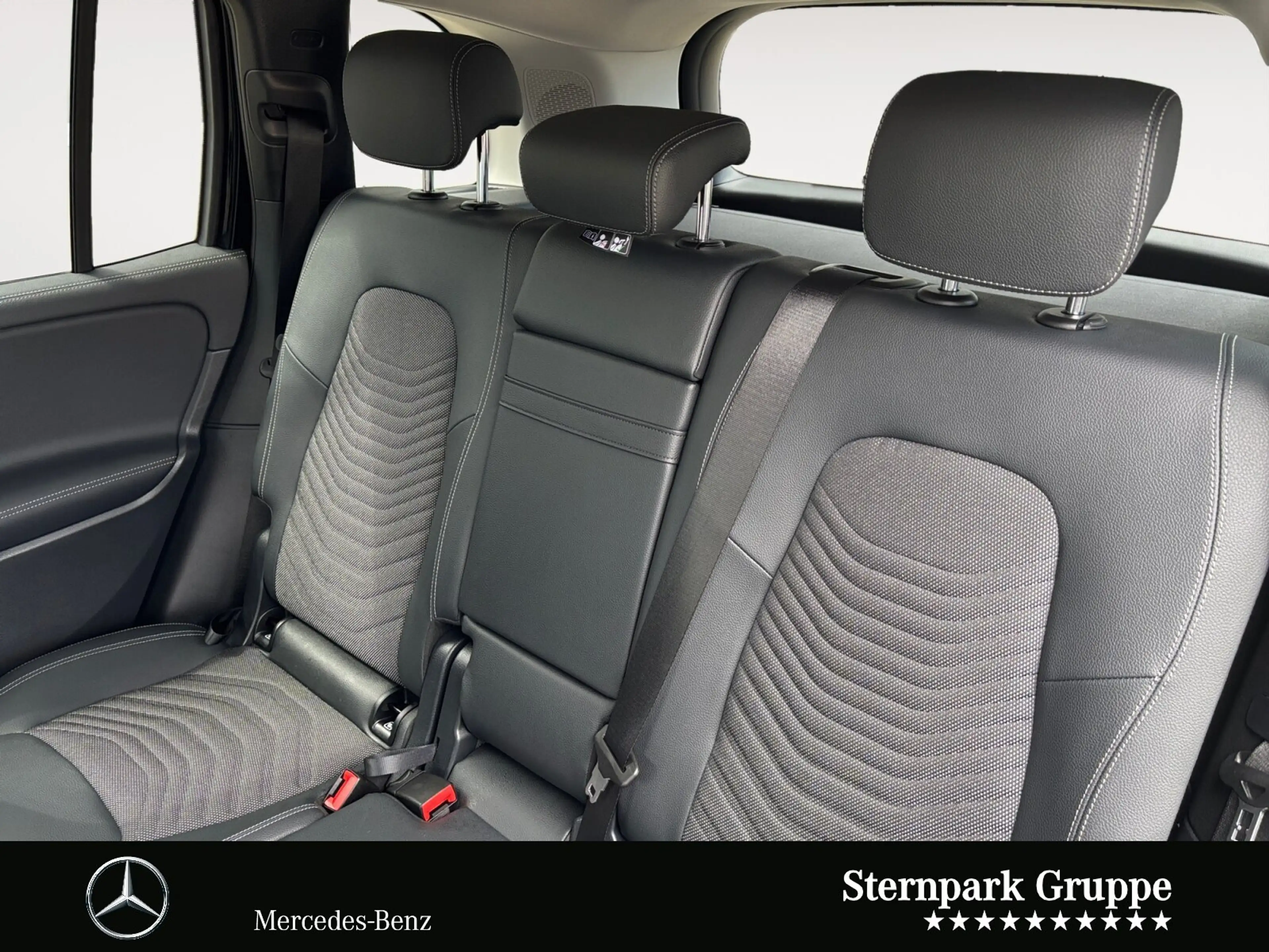 Mercedes-Benz EQB 300 EQB 300 4M +LED+Keyless+360°DC-Lader+Totwinkel+ — photo 13