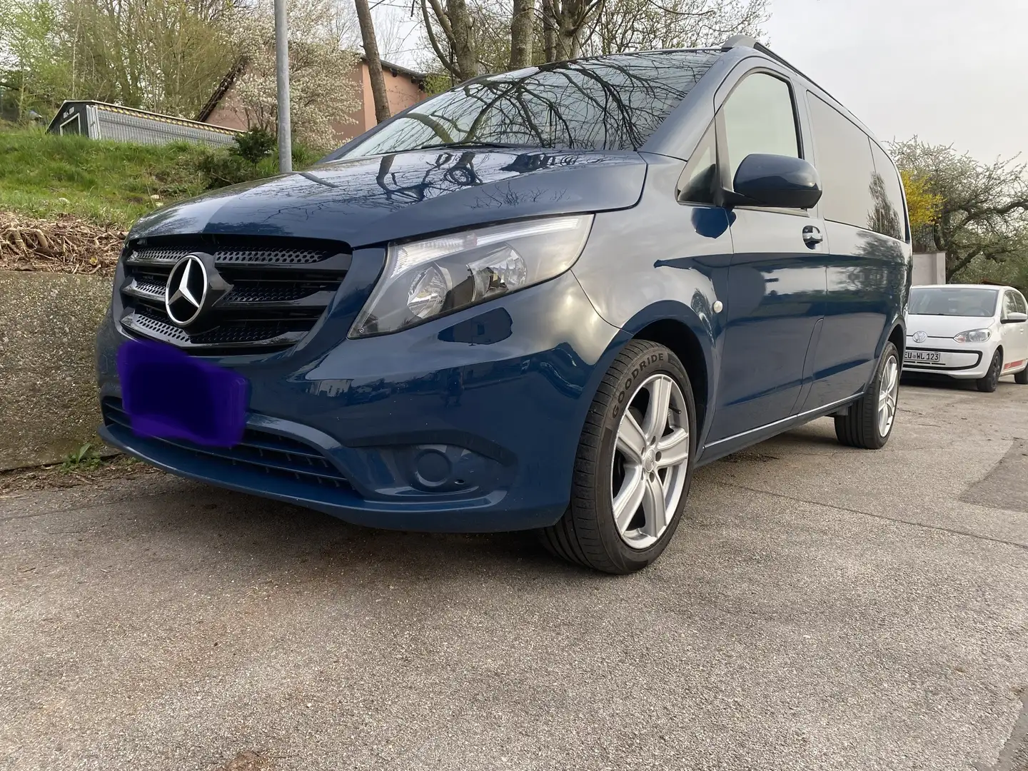 Mercedes-Benz Vito 111 CDI (BlueTEC) Tourer Kompakt BASE plava - 1