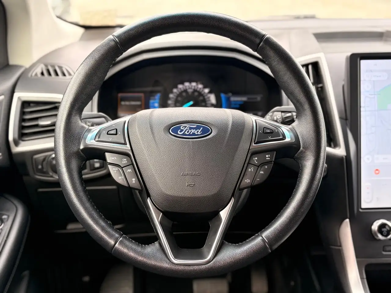 Ford Edge снимка Ford Edge