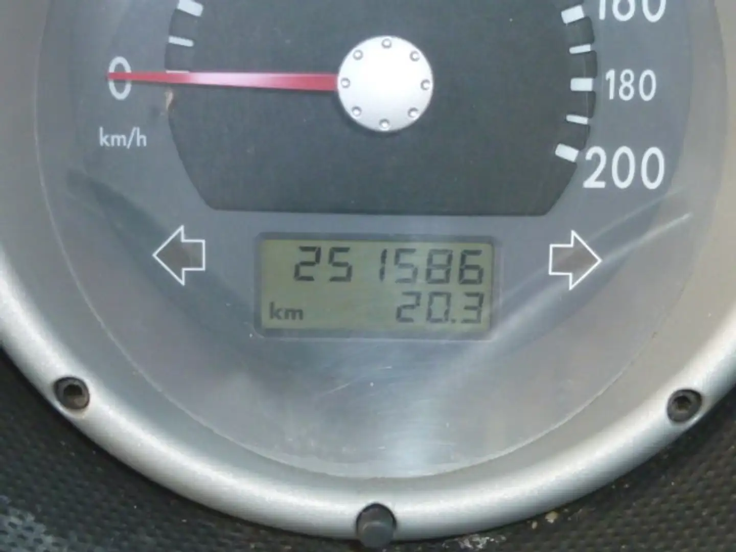 Volkswagen Lupo Lupo 1.7 SDI College Červená - 2