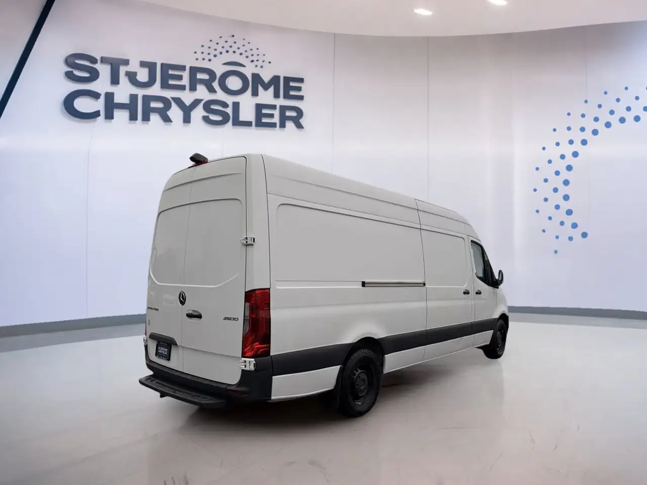Mercedes-Benz Sprinter снимка Mercedes-Benz Sprinter