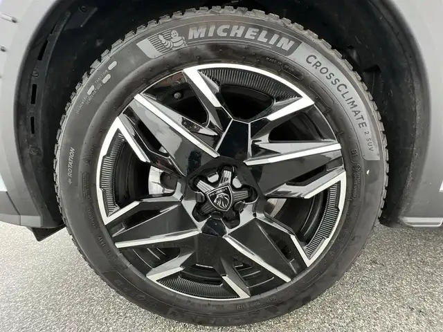 Peugeot 3008 view 10