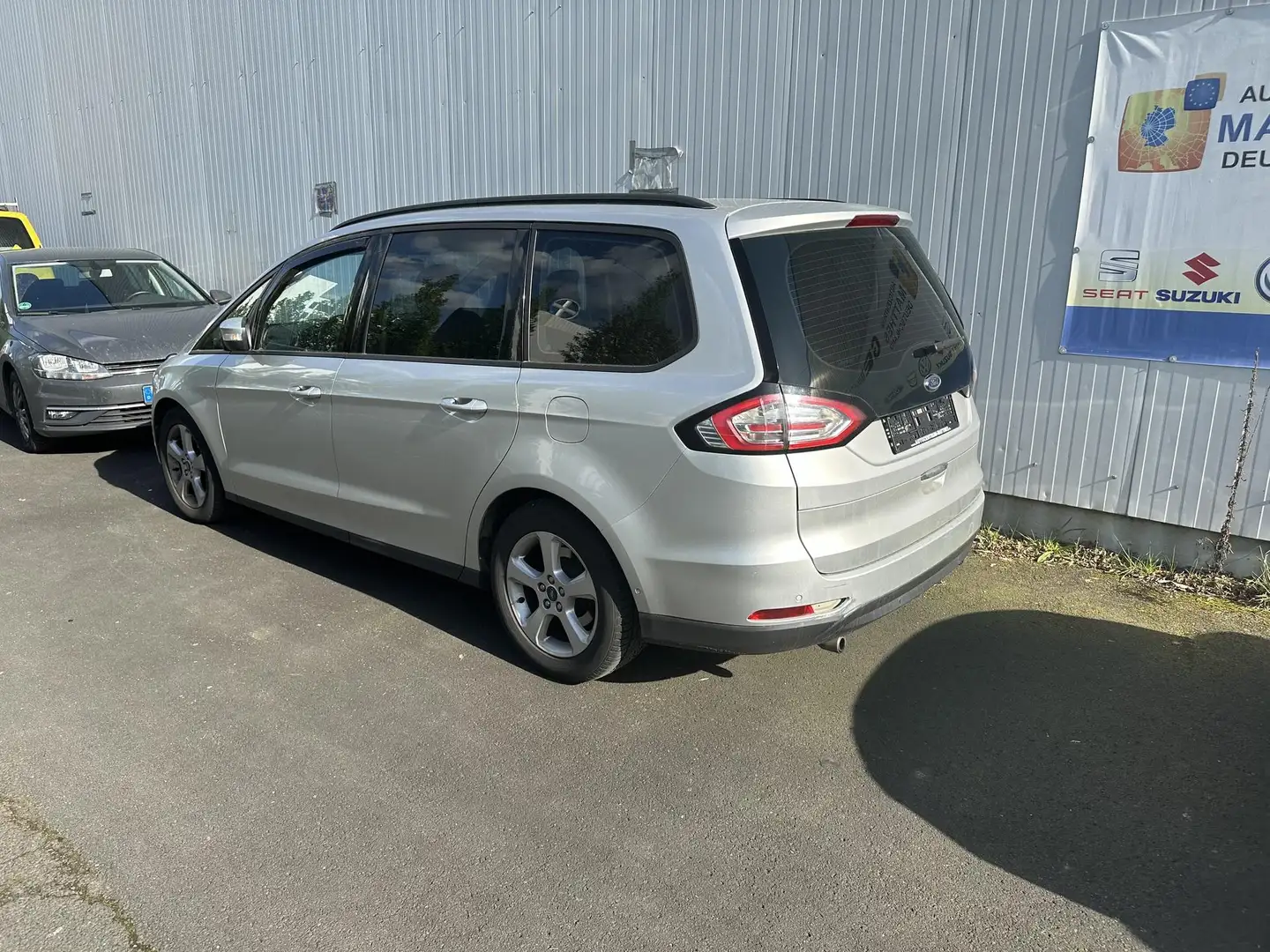 Ford Galaxy Aktion! SOFORT! Trend :7 Sitzer+ NAVI+ Winterpa... Argent - 2