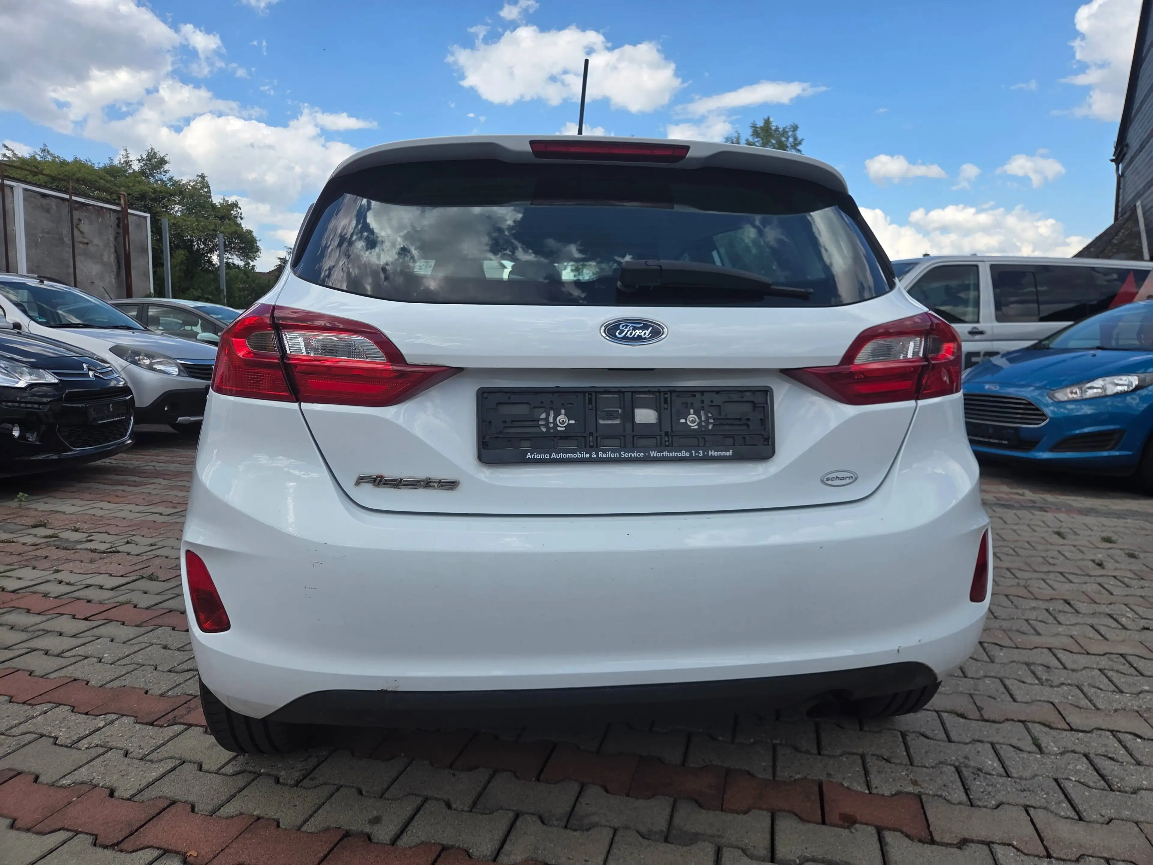 Ford Fiesta Trend — photo 6