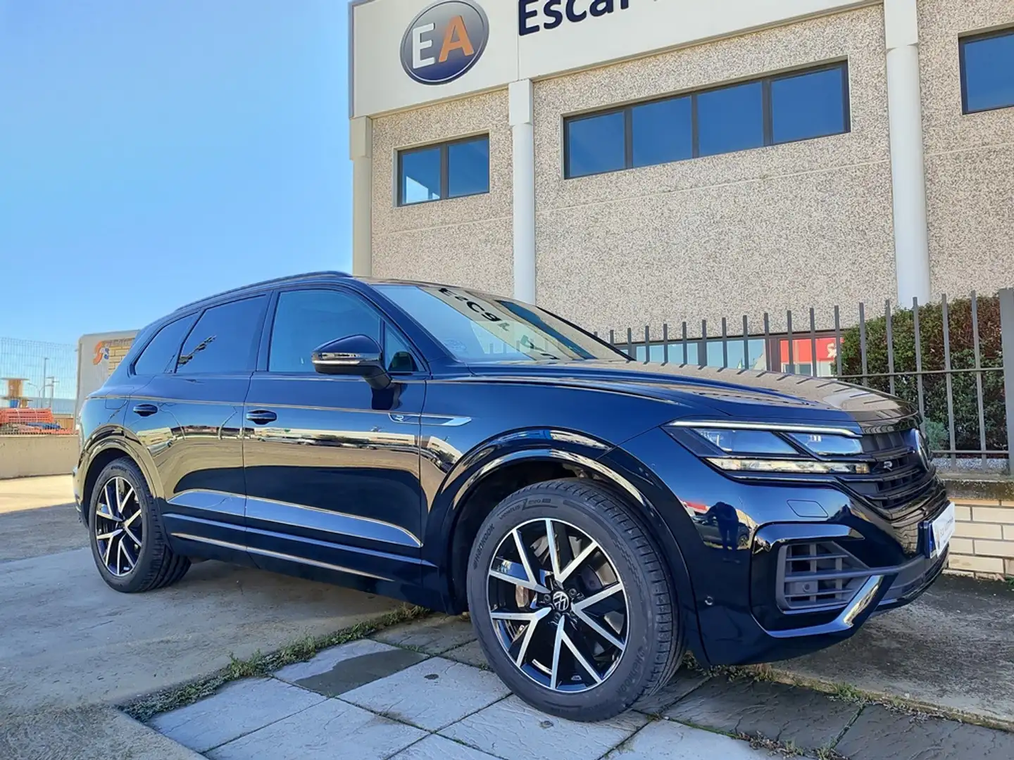 Volkswagen Touareg 3.0TSI V6 R 4Motion Tiptronic Bleu - 1