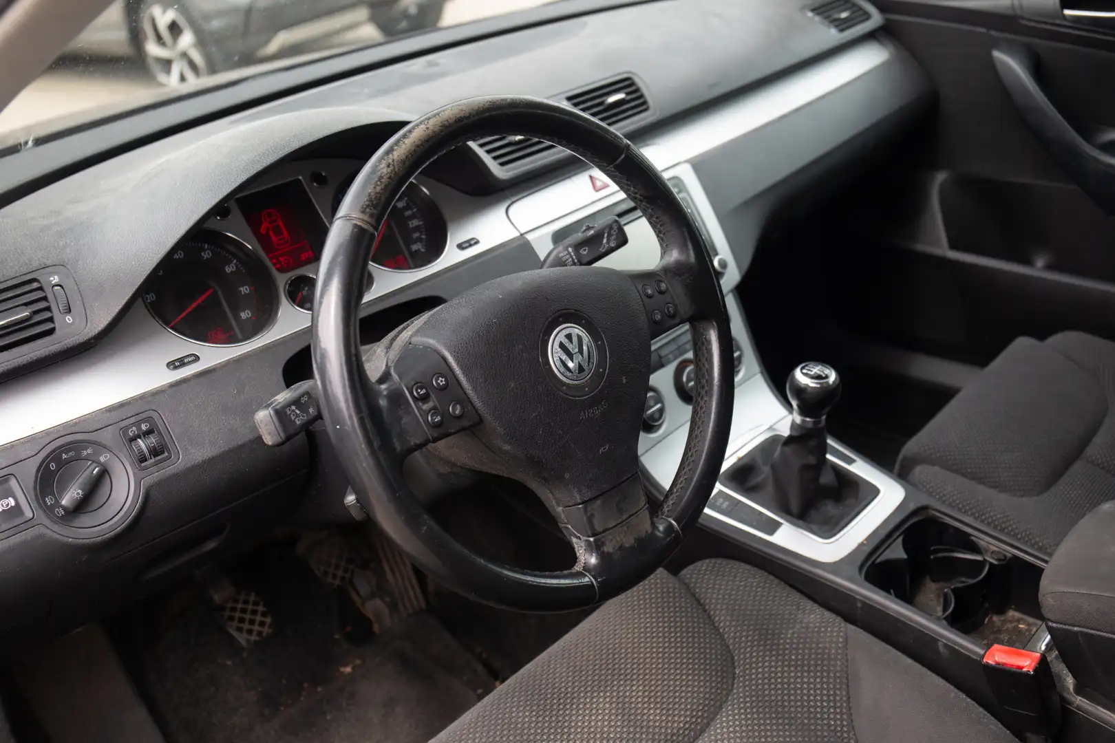 Volkswagen Passat Variant 1.4 TSI Comfortline , Nieuwe APK Zwart - 2