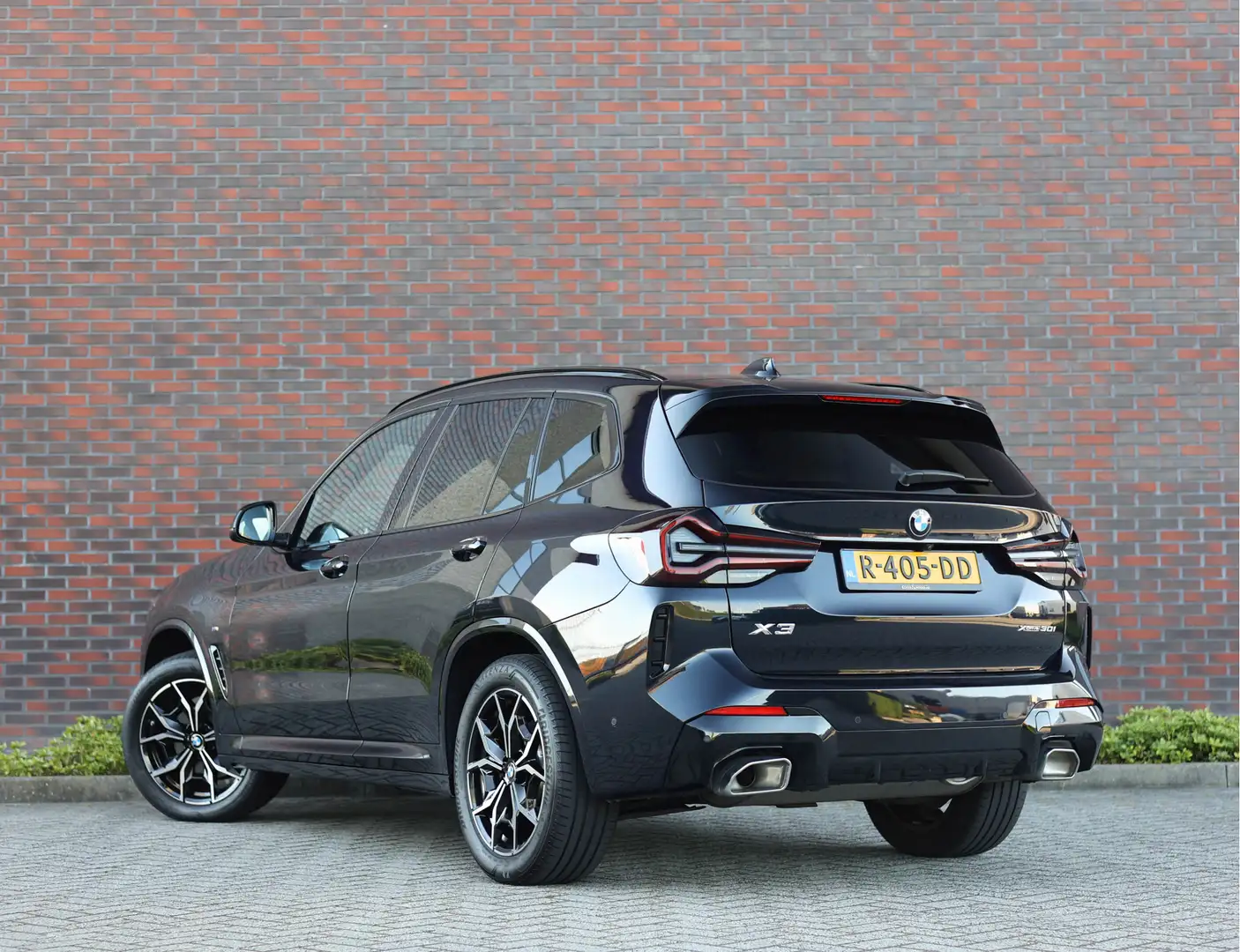 BMW X3 30i xDrive | 1e eig. - Dealer odh. - Pano - Trekha Blauw - 2
