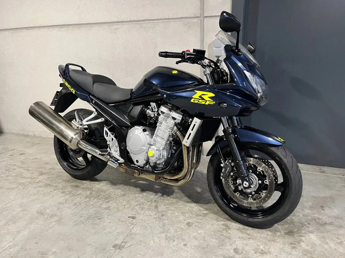Suzuki GSF1250S Bandit met weinig km's in mooie staat - 1