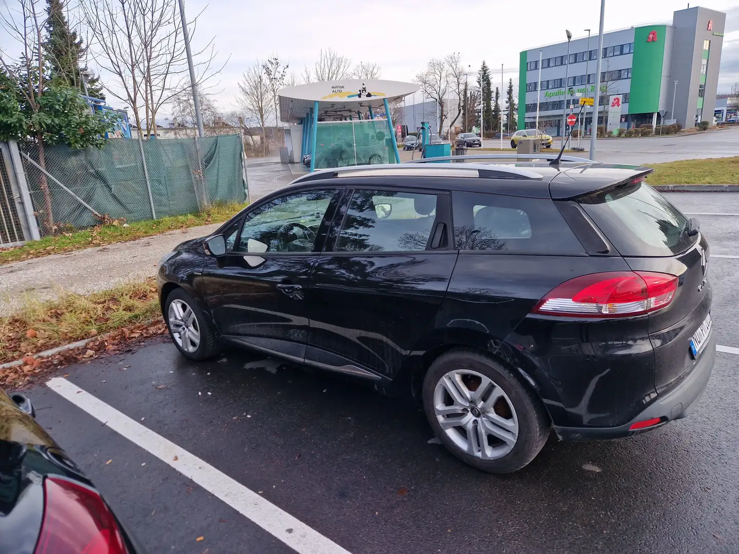 Renault Clio Clio TCe 100 Grandtour Night and Day Schwarz - 2