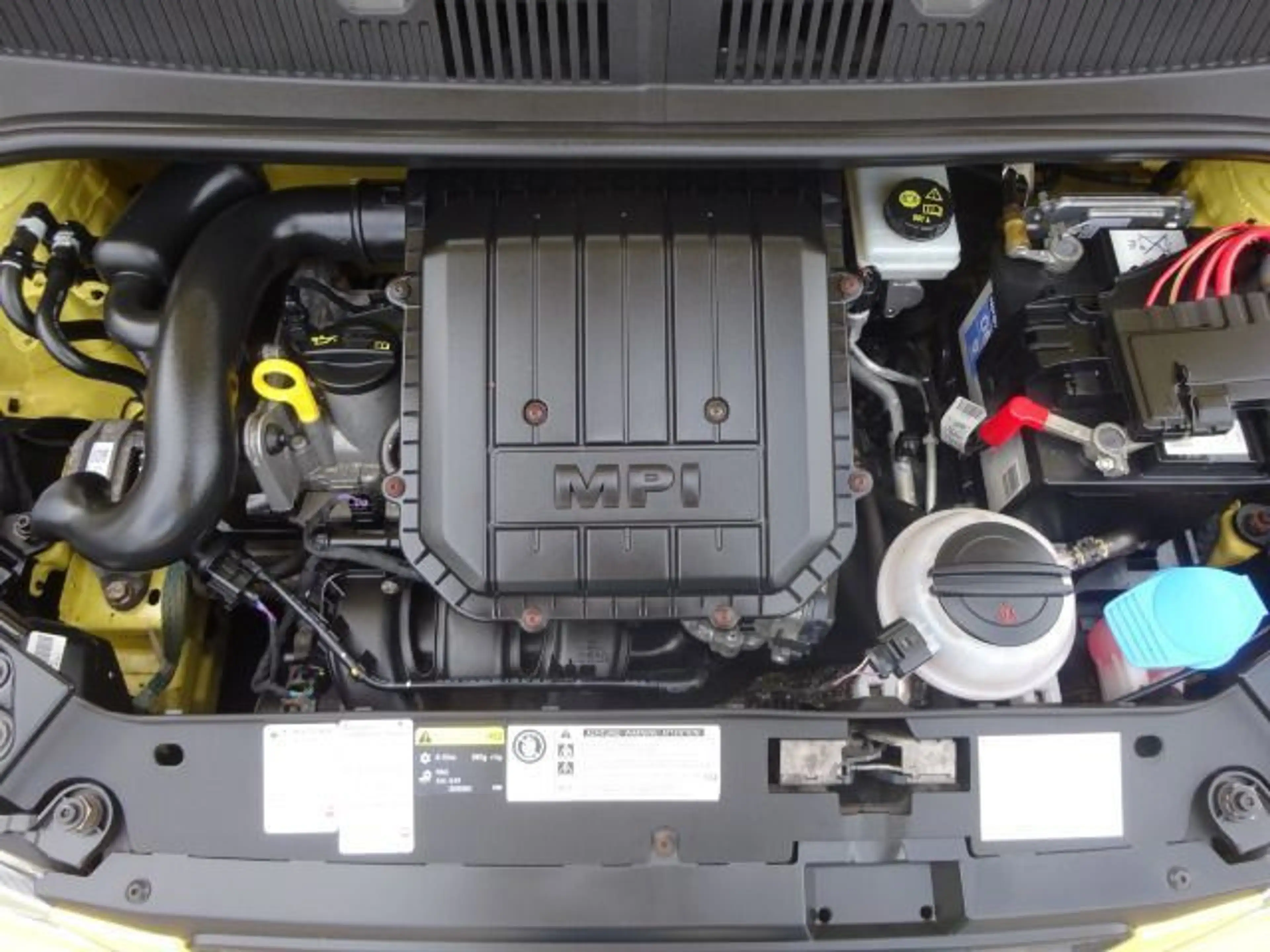 SEAT Mii 1.0 Chic SHZ Navi PDC — photo 10