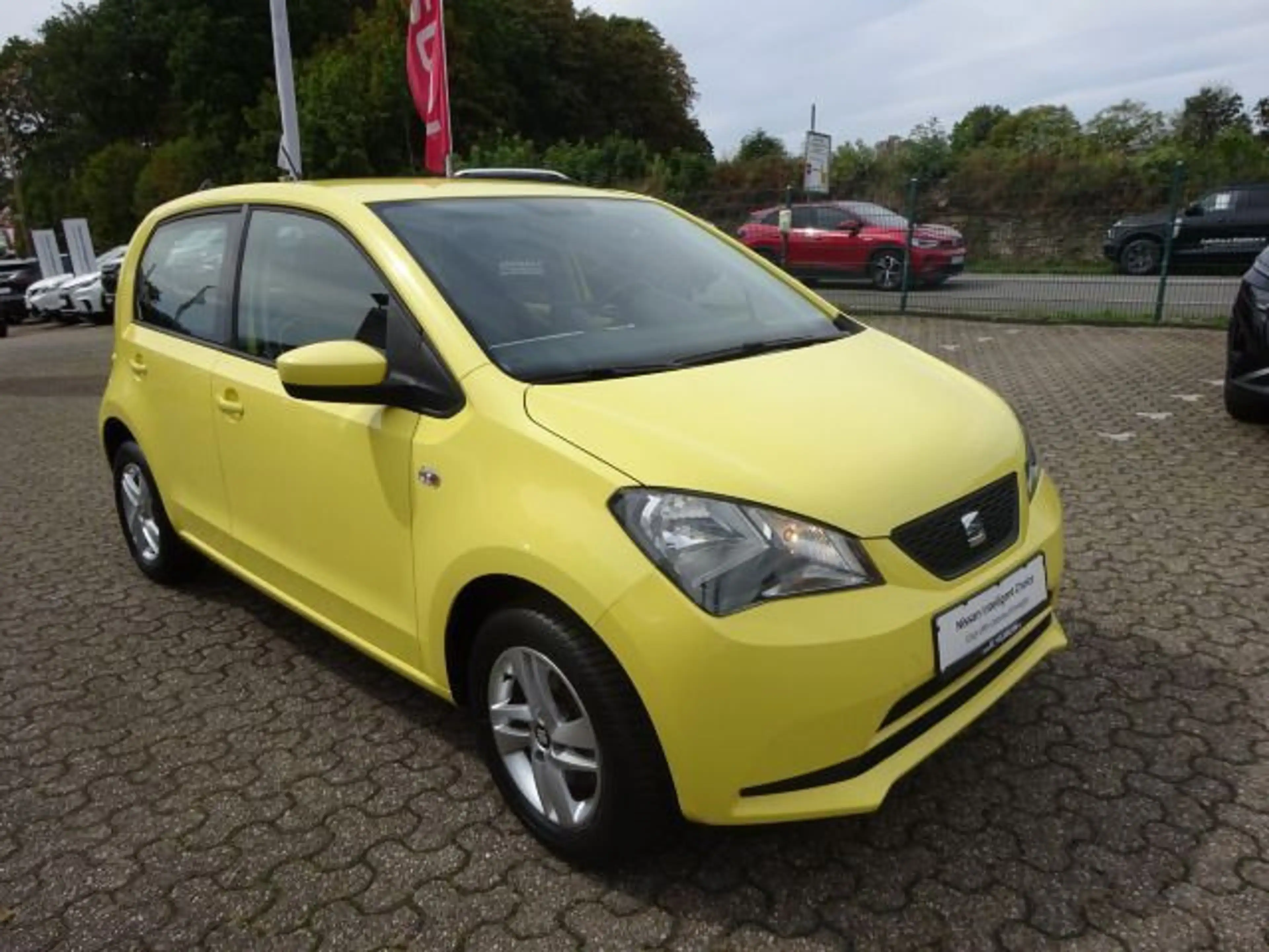 SEAT Mii 1.0 Chic SHZ Navi PDC — photo 3