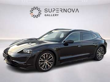 4 Cross Turismo