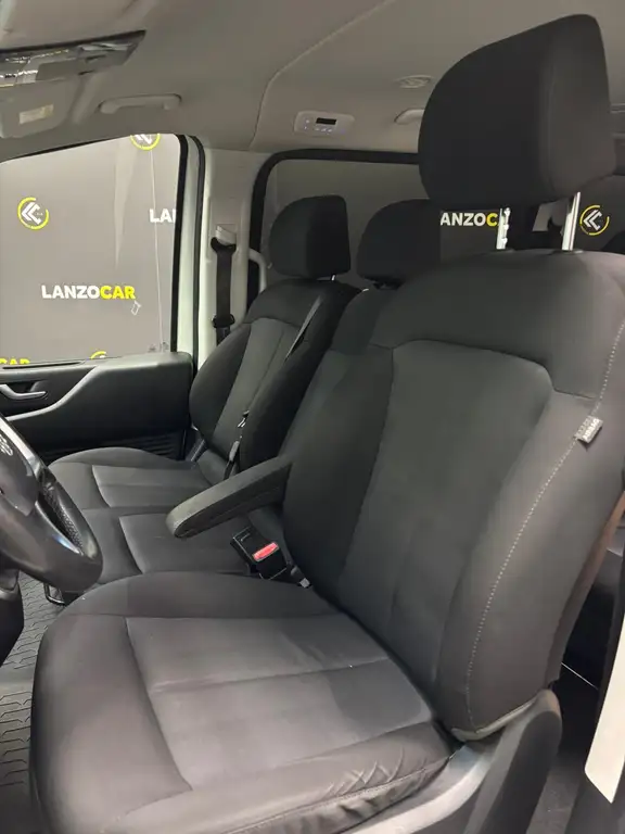 Hyundai STARIA | foto 11
