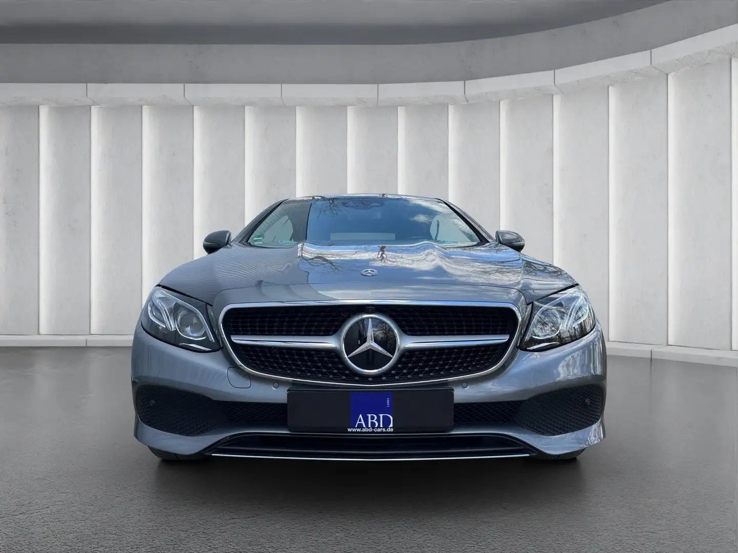 Mercedes-Benz E 400 E400 4M Burm/HUD/Multikontur/AHK/Distronic+ Gris - 2