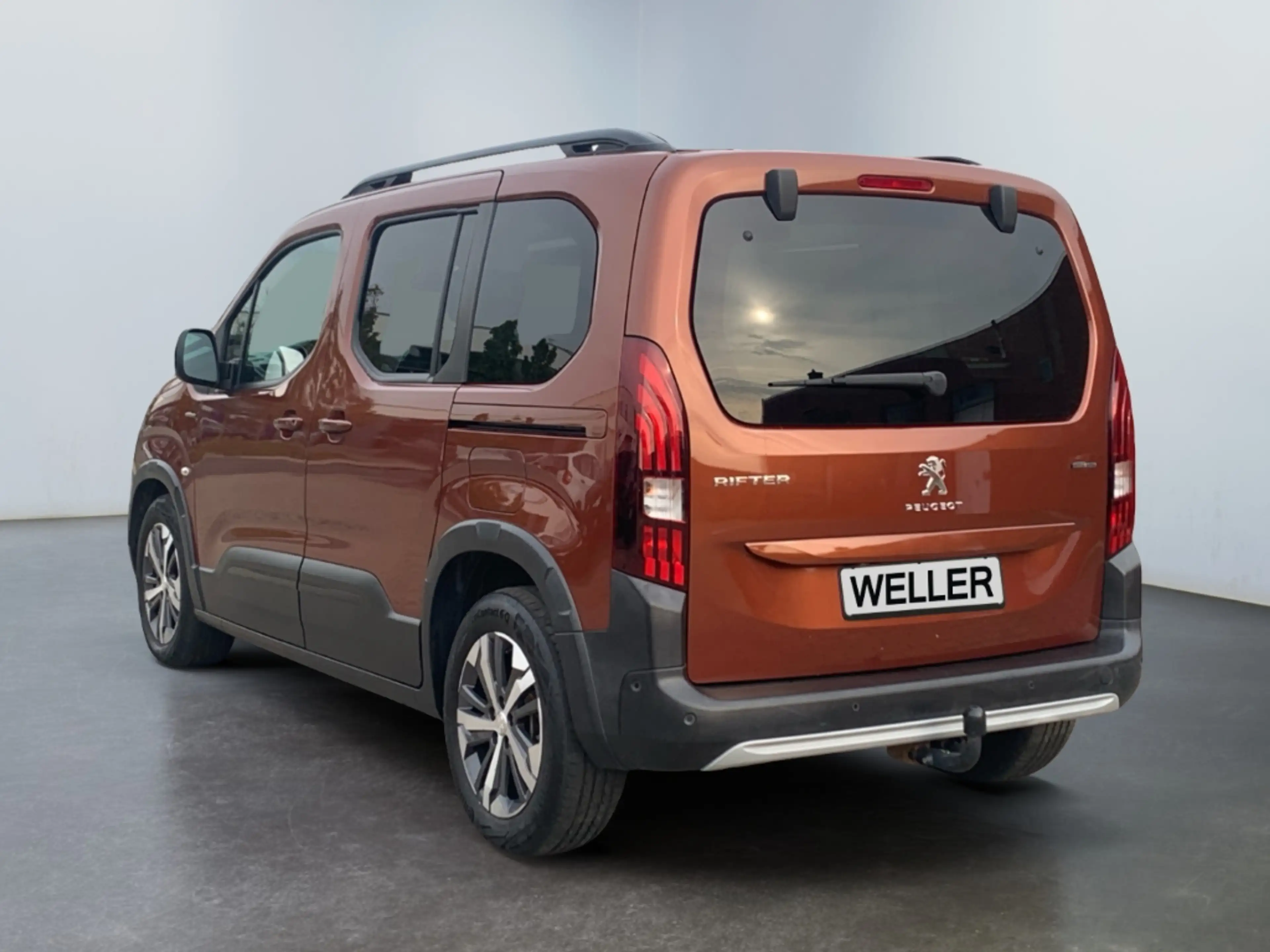 Peugeot Rifter L1 1.5 HDI GT-Line EAT8 *Pano*AHK*Navi*CAM* — photo 7