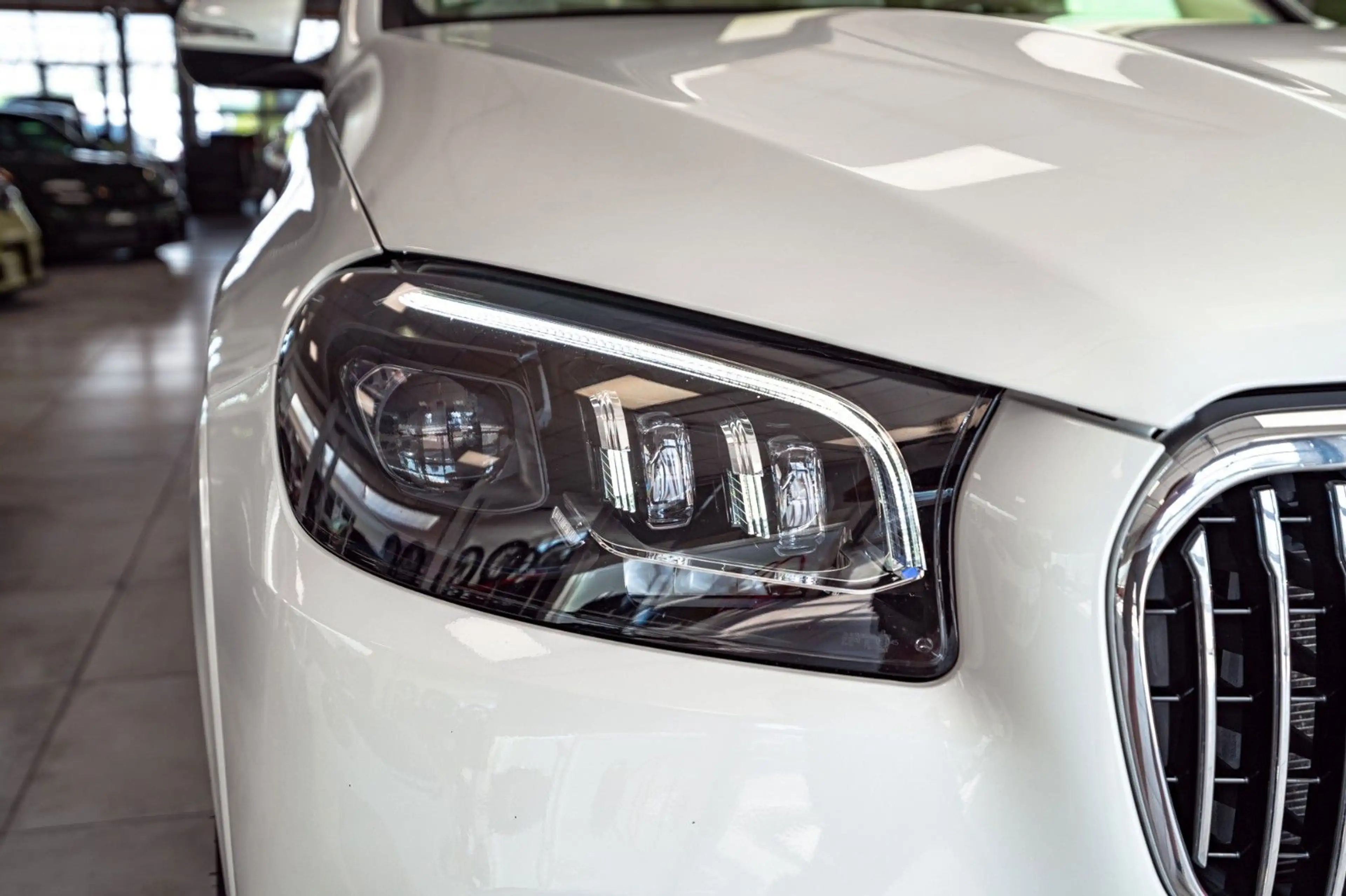 Mercedes-Benz GLS 600 GLS600 Maybach*Manufaktur Exklusiv L*White/White — photo 8