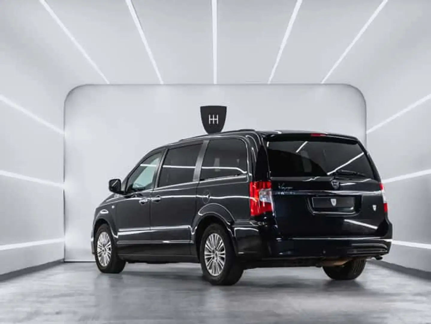 Lancia Voyager 2.8CRD Gold Aut. - 2