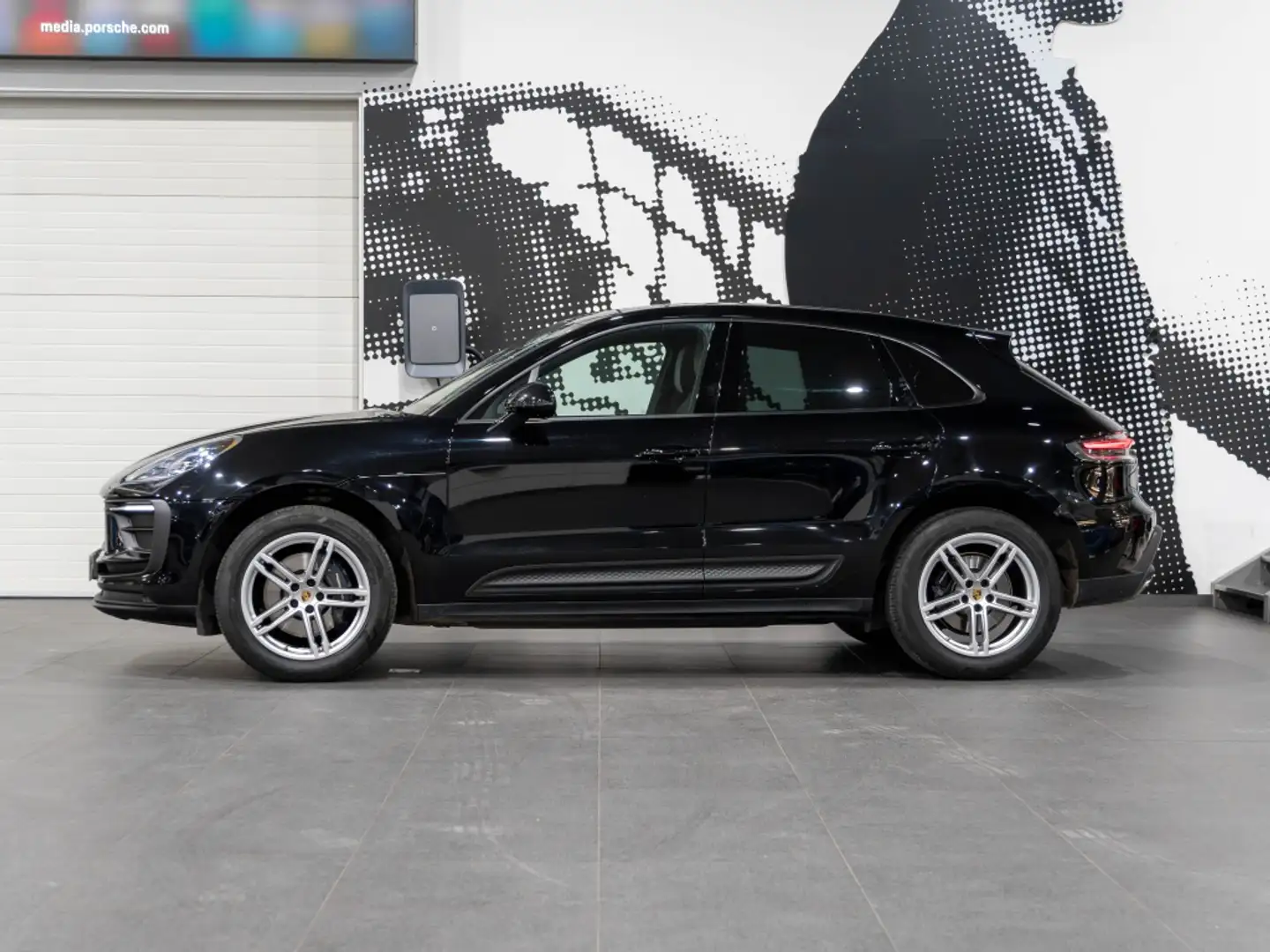 Porsche Macan Aut. Negro - 2
