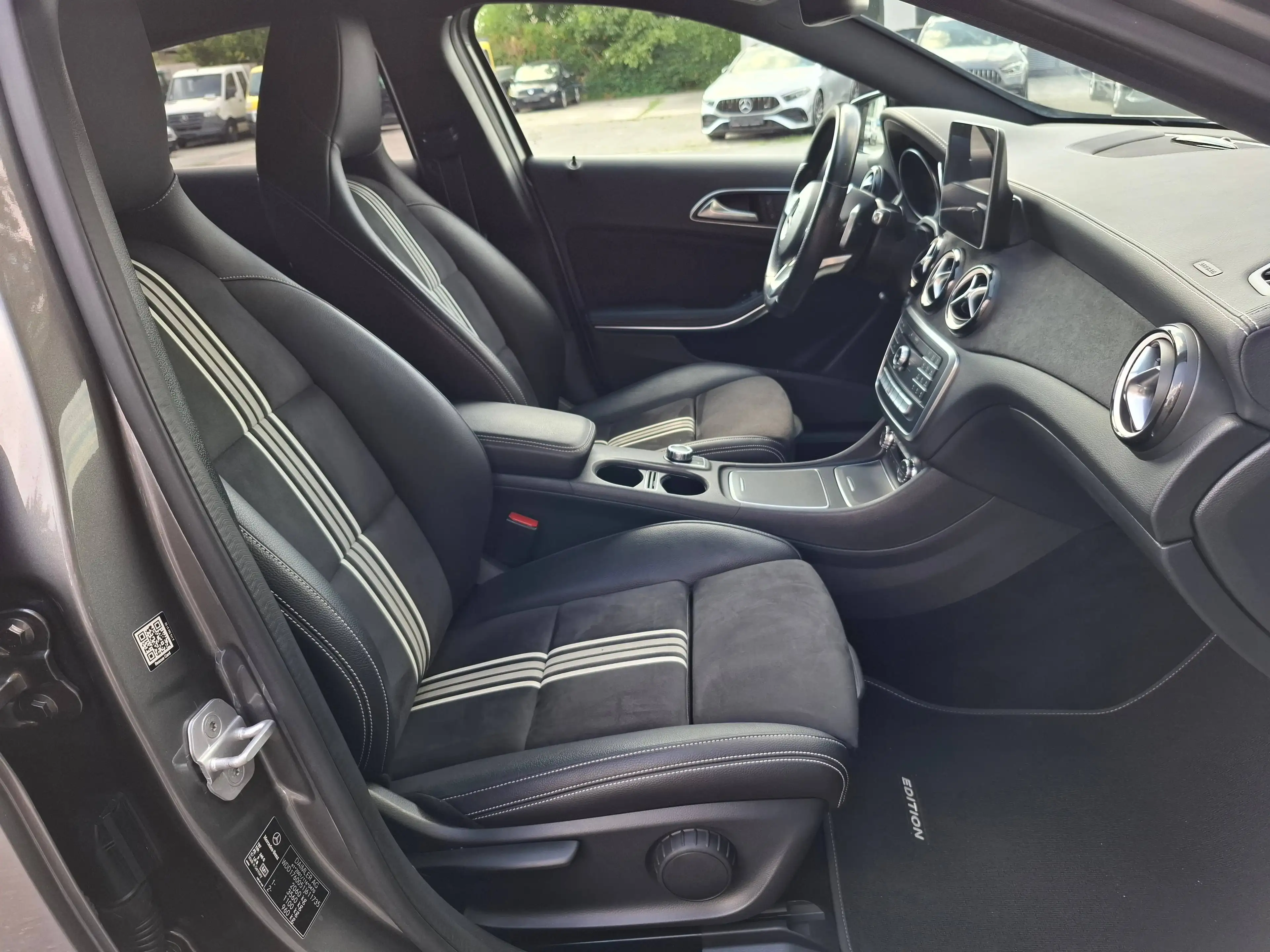 Mercedes-Benz A 220 A220 CDI 4Matic AMG-Line*LED*NAVI*Alcantara*Kamera* — photo 9