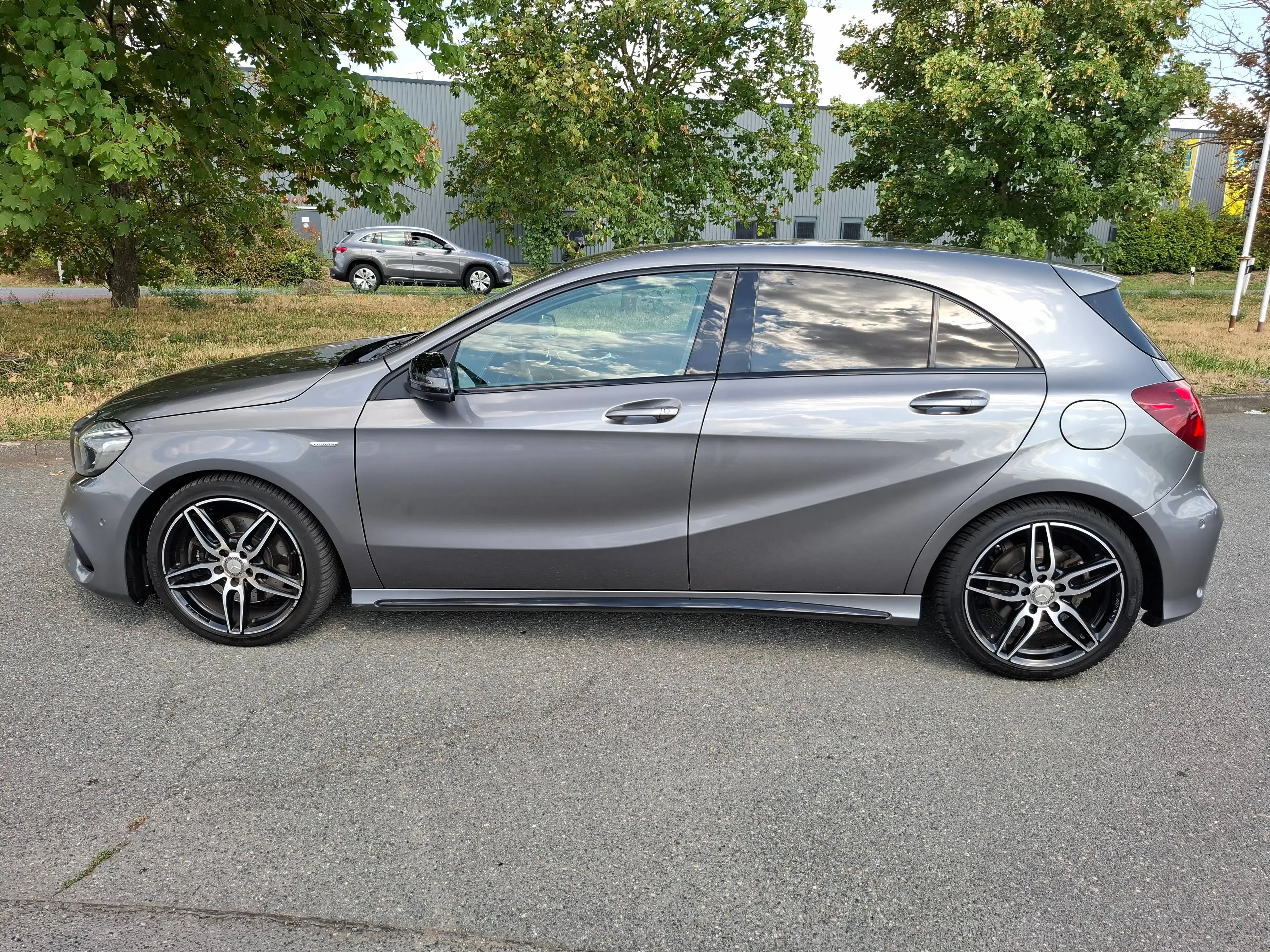 Mercedes-Benz A 220 A220 CDI 4Matic AMG-Line*LED*NAVI*Alcantara*Kamera* — photo 8