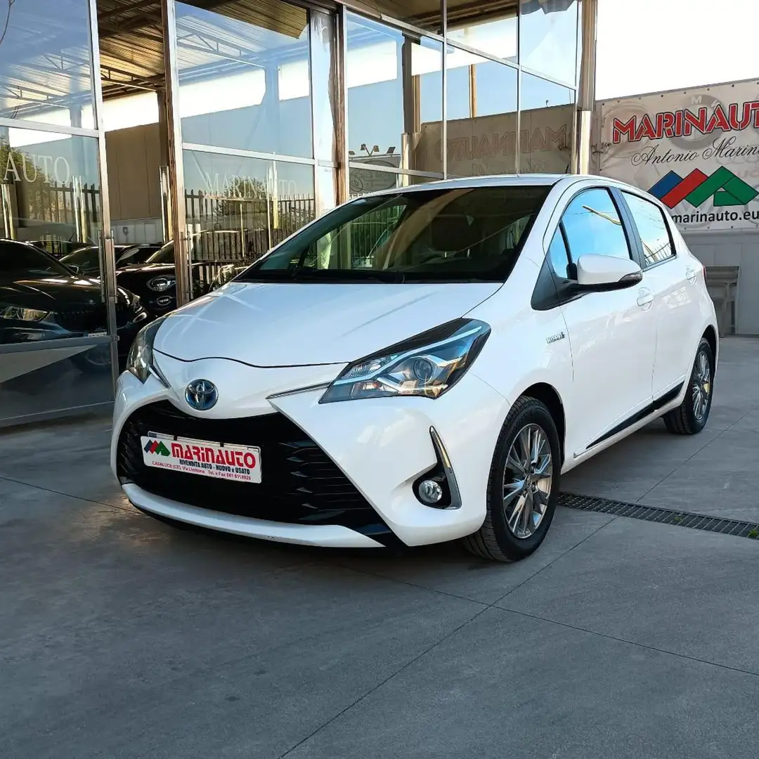 Toyota Yaris 1.5 Hybrid 5 porte Style Blanco - 1