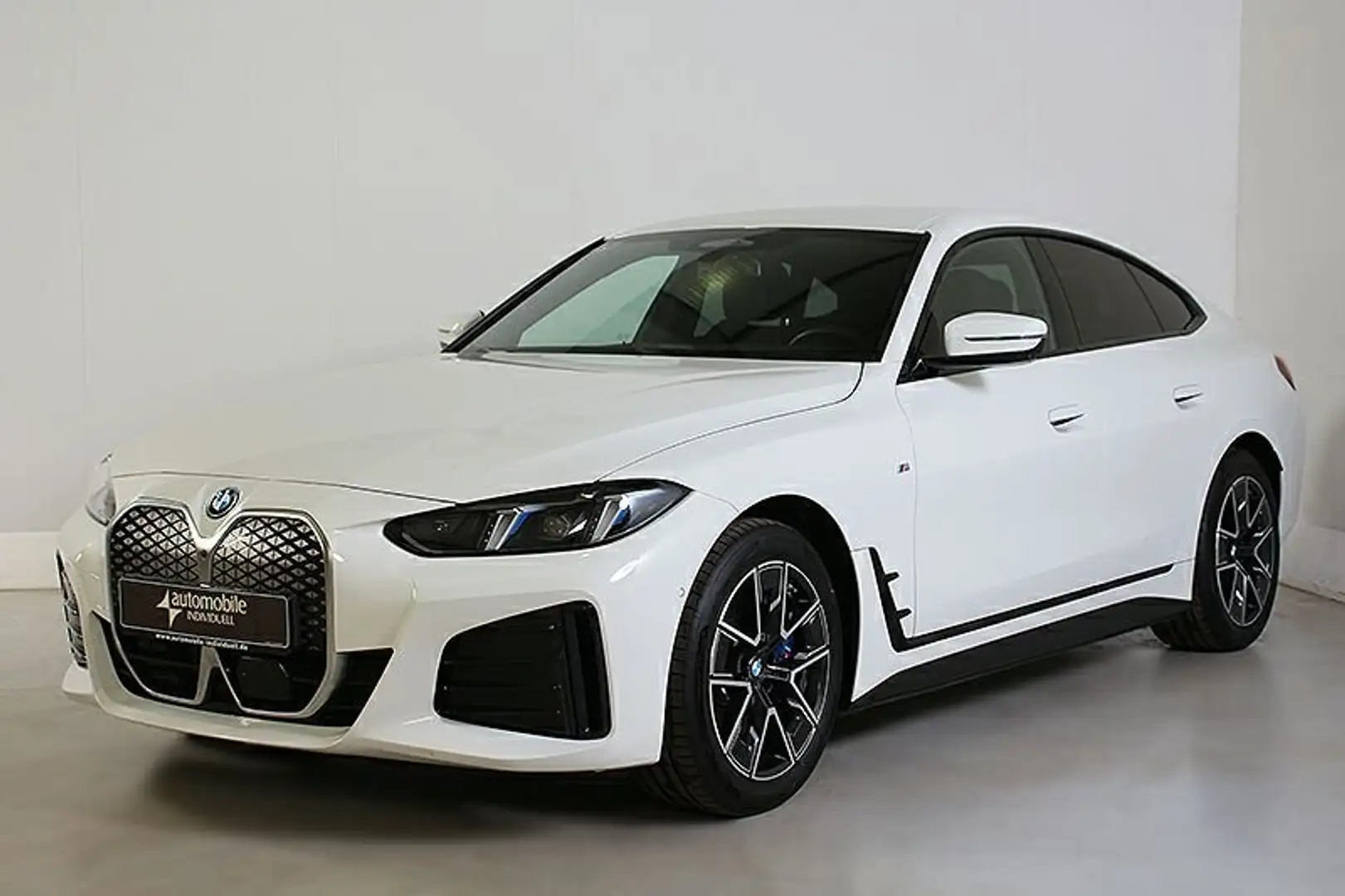 BMW i4 xDrive40 Gran Coupé M Sportpaket AHK LED ACC Blanc - 2